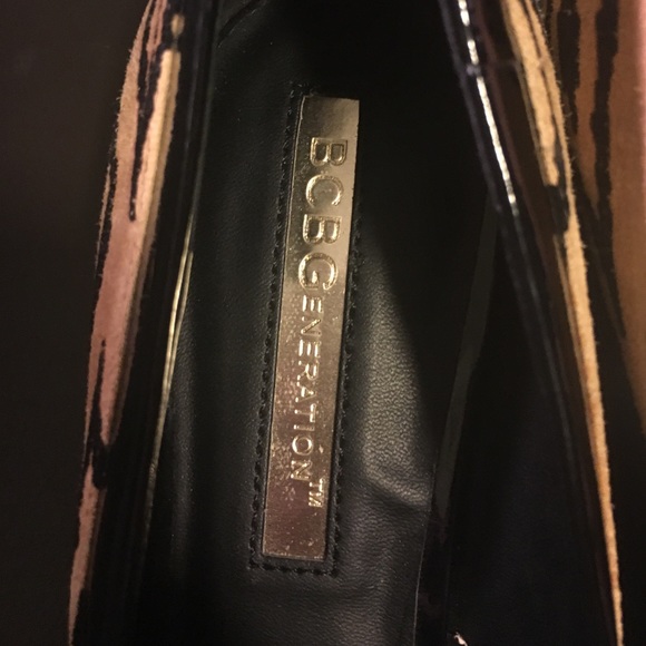 BCBGeneration pointed flats - Picture 2 of 2