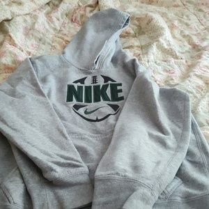 Brand new without tags nike football pullover