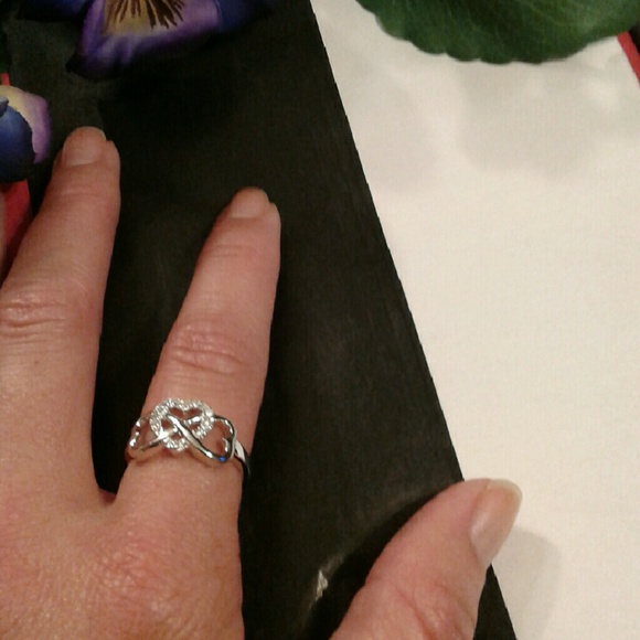 Infinity Heart Ring - Picture 2 of 3