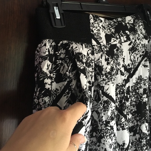 DONATED - Picture 4 of 4