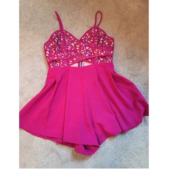 Dark pink romper ! BRAND NEW size 8-10