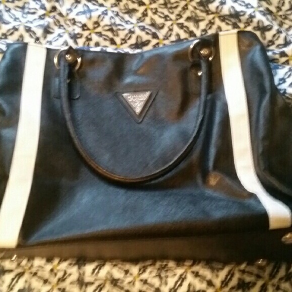 Guess luggage bag