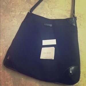 Auth Gucci Canvas Leather Trim Shoulder Bag