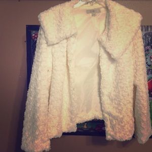 Adorable cape jacket/cover-up