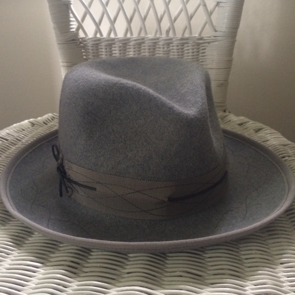 ? Host Pick! ? Barlow Fedora