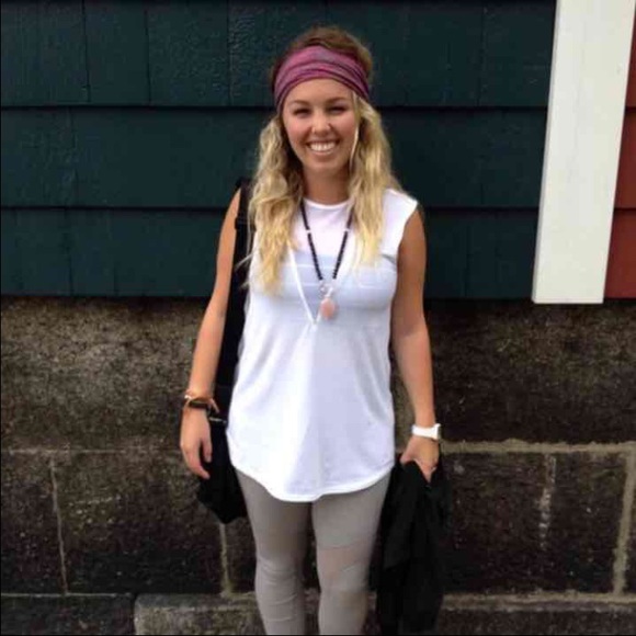 Lululemon lab edge tank - size 10