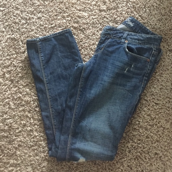 American Eagle straight leg jeans