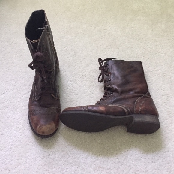 Steve Madden Troopa boots size 9