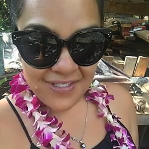 Meet your Posher, Tina