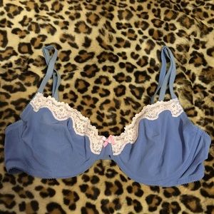 Victoria's Secret blue & pink unlined bra size 36C