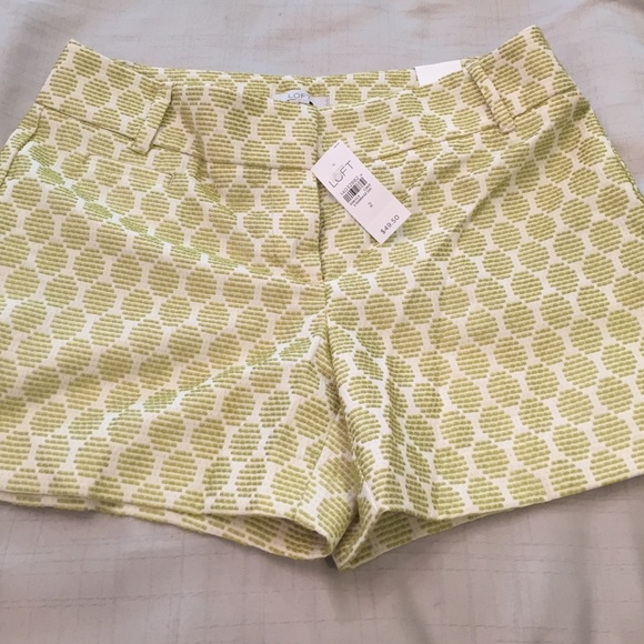 NWT woven patterned summer shorts by Loft