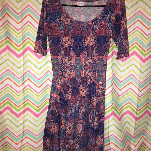 LULAROE NICOLE DRESS