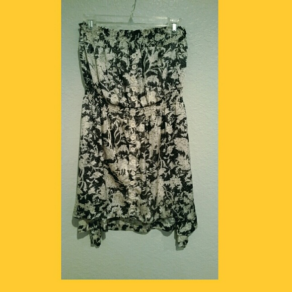 Silky soft feel. Very cute and comfortable.