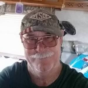 Meet your Posher, Dennis