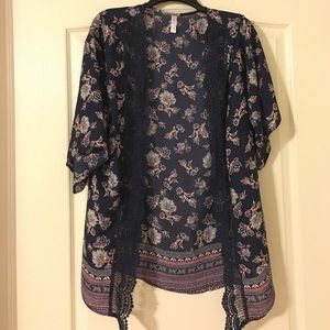Xhilaration Navy Kimono with lace trim