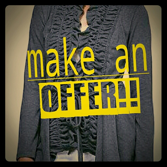 Make an offer on your favs...10% OFF bundles!!