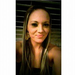 Meet your Posher, Angela