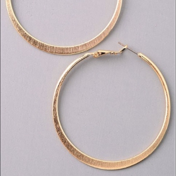 NWT || Matte Gold Finish Hoop Earrings - Picture 2 of 3