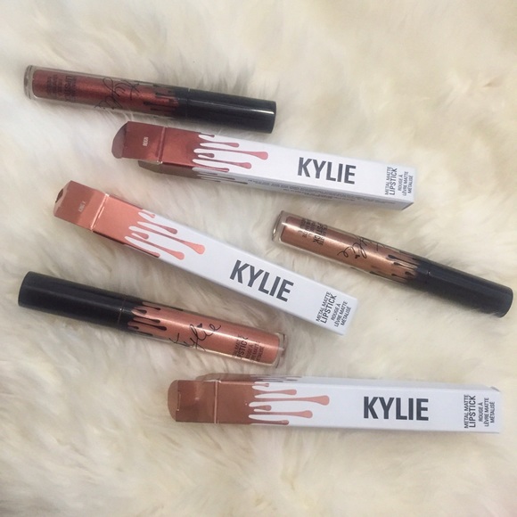 Kylie Jenner Metal Liquid lipstick