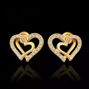 Gold and cubic zirconia studs