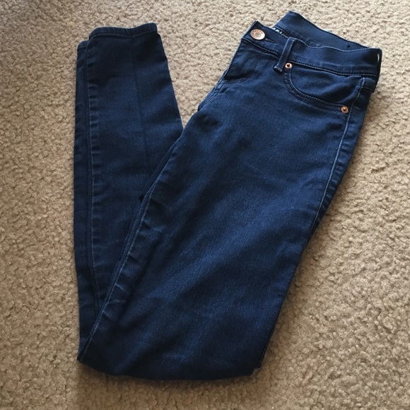 Express Denim - ❗️BOGO 50% off❗️Express skinny jeans!