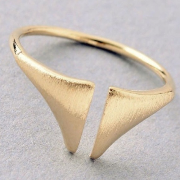 NWT || Matte Gold Finish Flat Open Ring - Picture 3 of 3