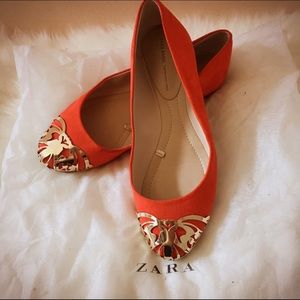 Zara Flats