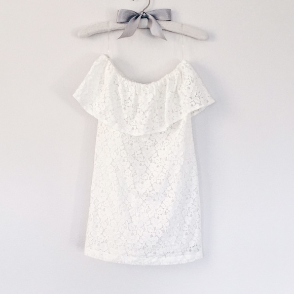 lauren conrad white lace dress Lauren Conrad LC Women's Size 2 White Lace Fit Flare Lined Zip Dress