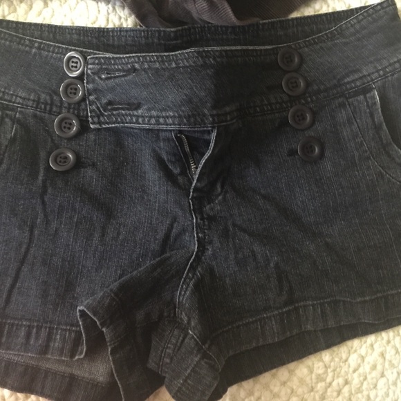 Moving - Picture 4 of 4