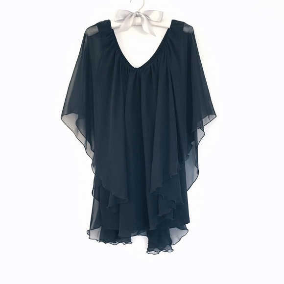 BACKSTAGE // Black Ruffle Dress
