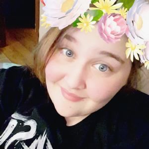 Meet your Posher, Leanne