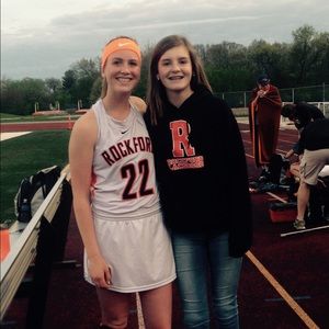 Meet your Posher, Chloe