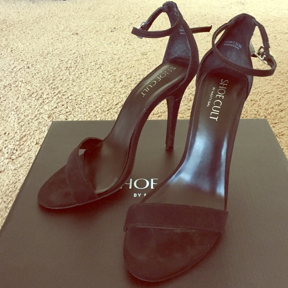 Shoe Cult Pumps