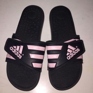 Adidas sports flip flops
