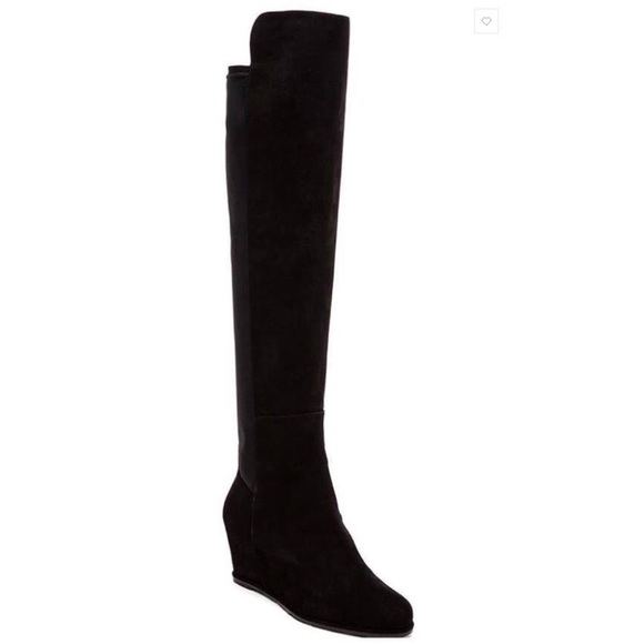 Semi stretch suede boot