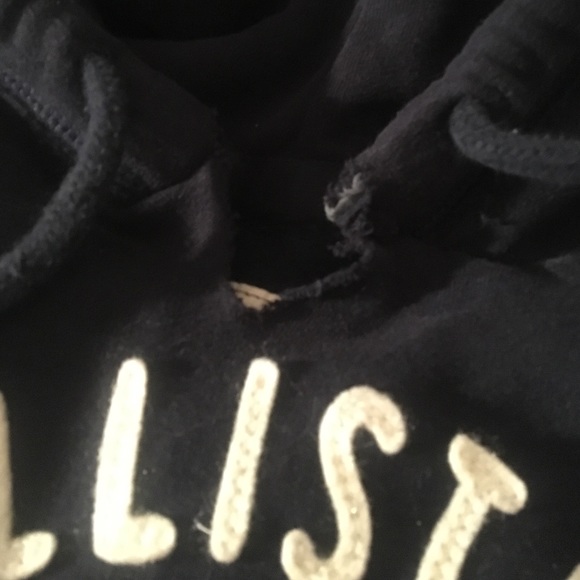 • hollister sweatshirt • - Picture 2 of 2