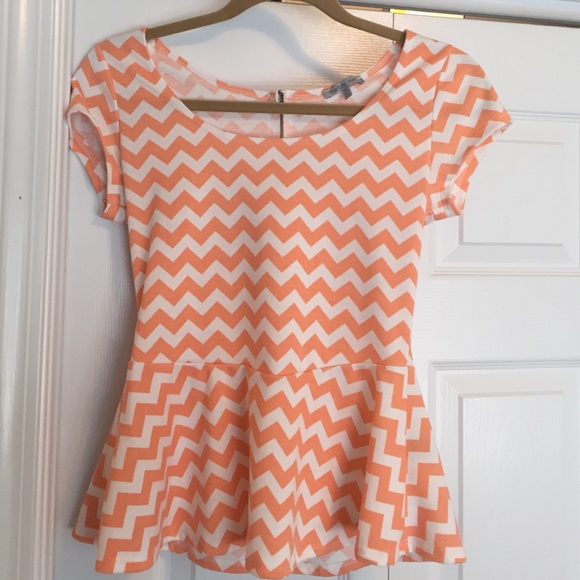 Peach chevron top