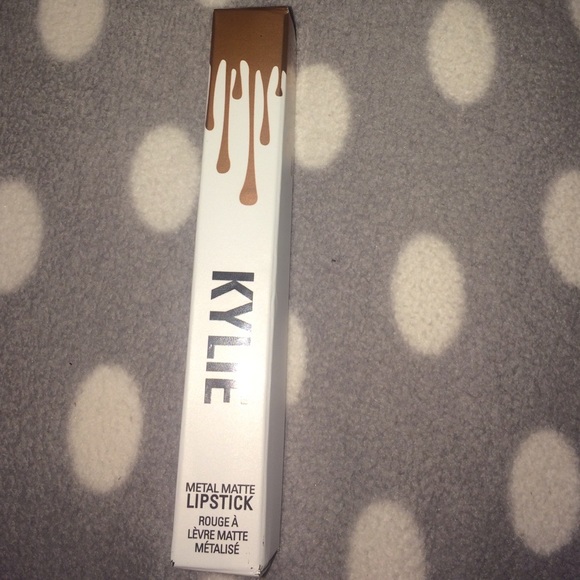 KYLIE LipKit Metal Matte LIPSTICK in HEIR