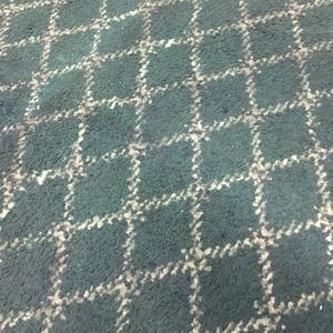 Meet your Posher, Neisy