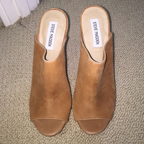 Brown open toed heels