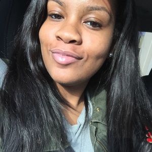 Meet your Posher, Brianna