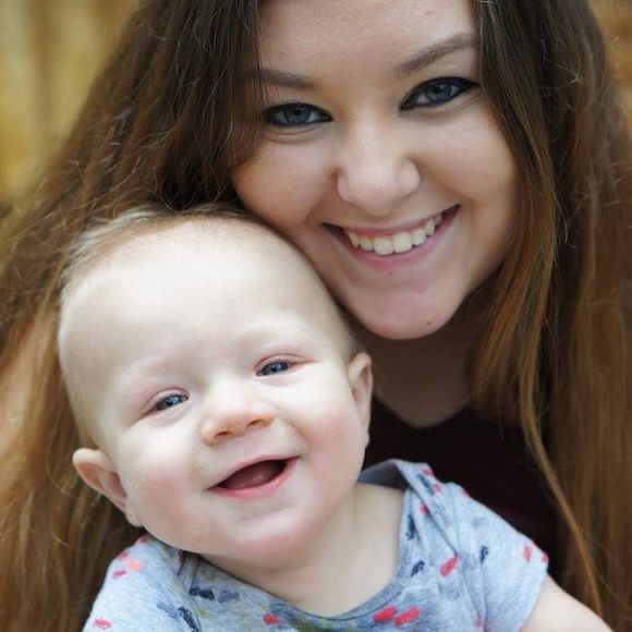 Meet your Posher, Gaby - Picture 1 of 1