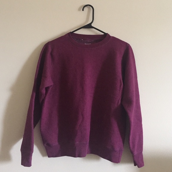 Simple solid maroon crewneck