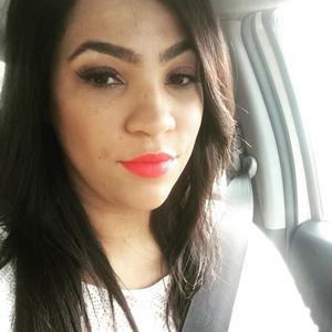 Meet your Posher, Sarina