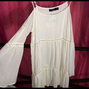 Dress with off the shoulder sleeves