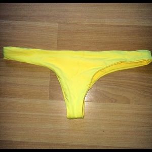 L space yellow itsy bikini bottoms