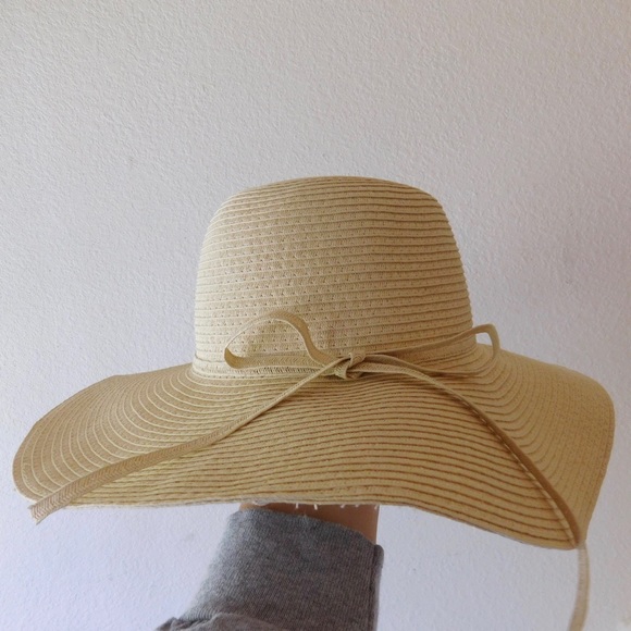Floppy summer hat NWOT - Picture 3 of 3