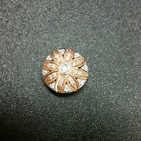 14k white & rose gold diamond pendant