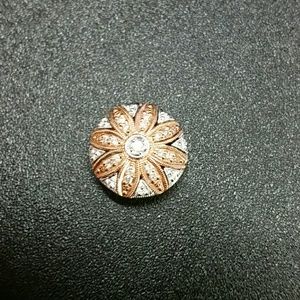 14k white & rose gold diamond pendant