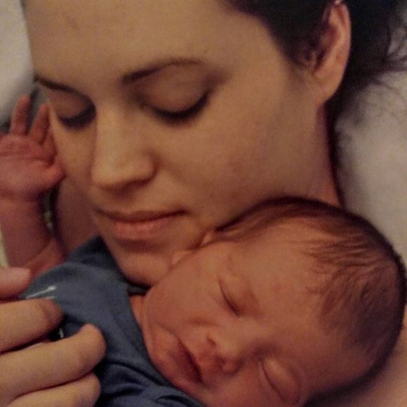 Meet your Posher, Alison - Picture 1 of 1